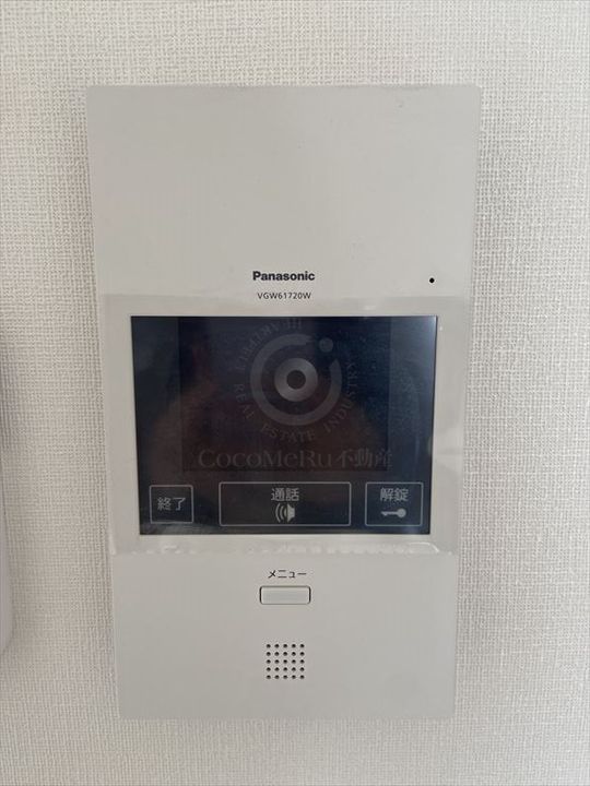 セオリー大阪EAST DOORの内装