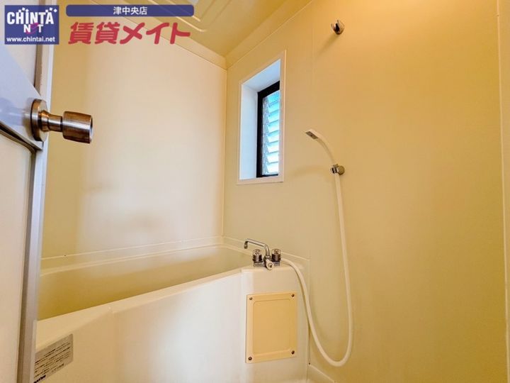 アンセーヌ ビラ Bの風呂