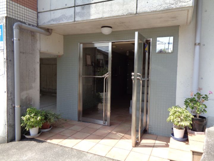 スカイヒルズ青山の地図
