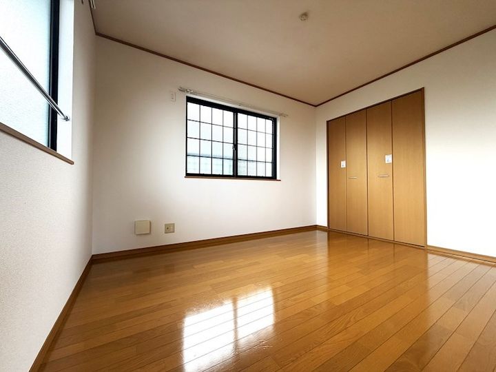 フェルト Bの内装
