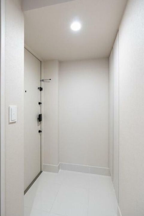 東京都中央区日本橋蛎殻町1(マンション)の賃貸物件の玄関