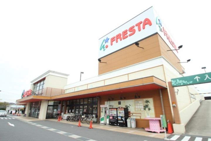 ソレジオKANDA Aの周辺