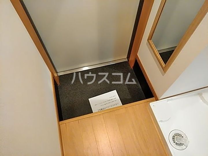フラッティ壬生の玄関