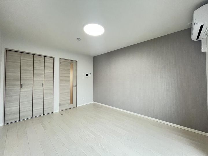 プラチナスイート西公園駅SouthGardenの居間