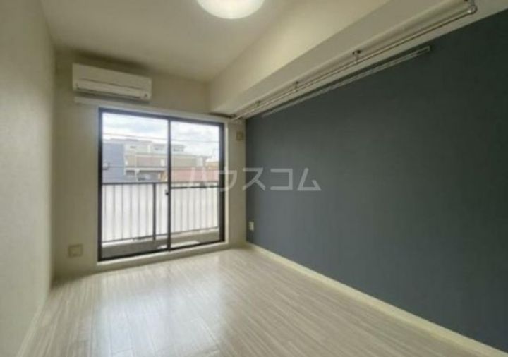 ビクセル武蔵関の居間