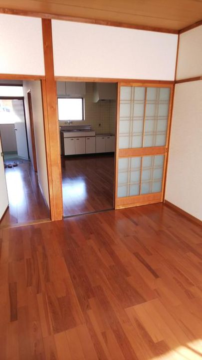 コーポ門岡の居間