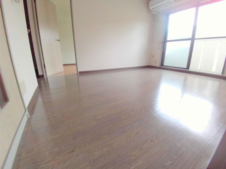 広島県広島市中区堺町2(マンション)の賃貸物件の居間