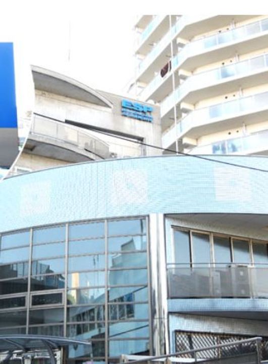 カーサカメーリアの周辺