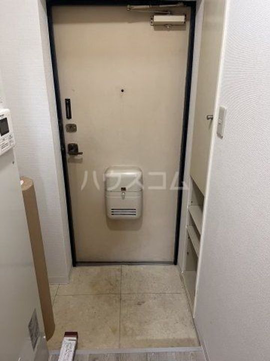 パレドール吉祥寺の玄関