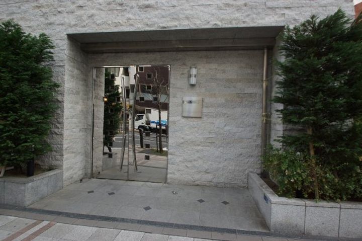 東京都大田区蒲田4(マンション)の賃貸物件の地図