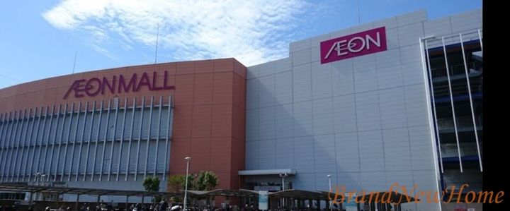 クレール・シャンブルの周辺