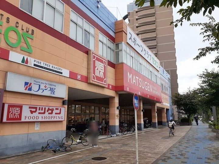 フェリーチェIIの周辺
