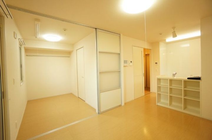 アクシス Aの居間