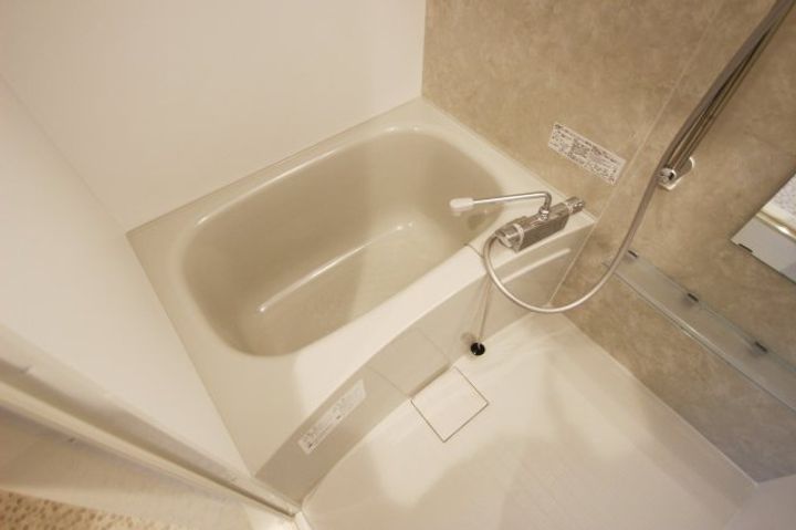 クレア栄町の風呂