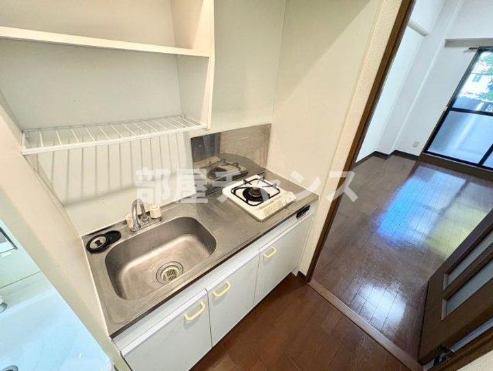 愛知県名古屋市西区城西2の賃貸マンションのキッチン