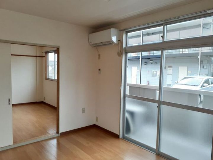 栃木県宇都宮市駒生町(アパート)の賃貸物件の居間