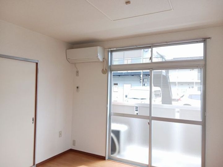 栃木県宇都宮市駒生町(アパート)の賃貸物件の居間