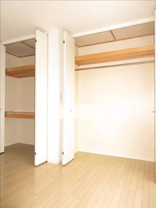 寺東1290 南棟の内装
