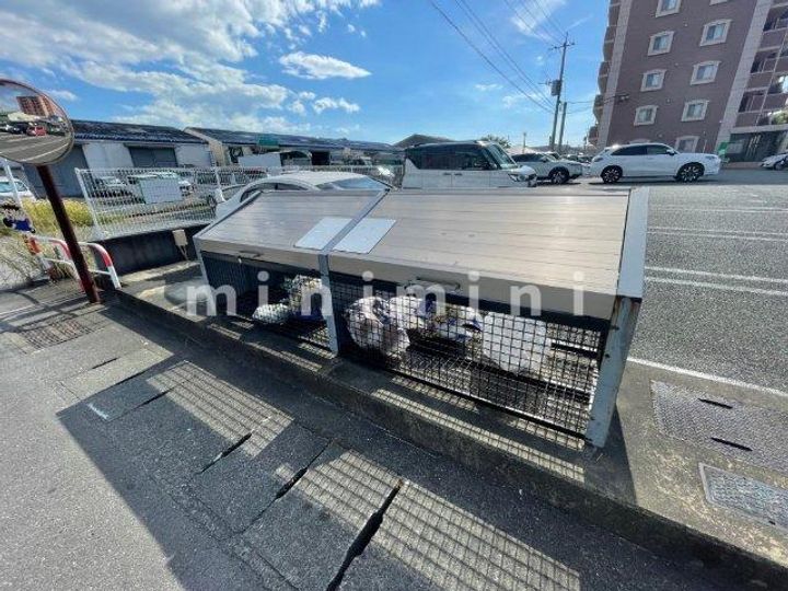 熊本県熊本市南区近見8(マンション)の賃貸物件の地図