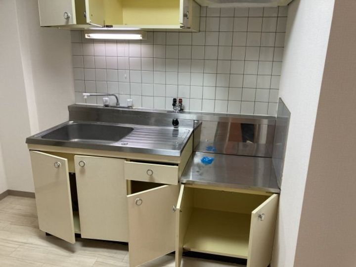 大阪府高槻市南松原町(マンション)の賃貸物件のキッチン