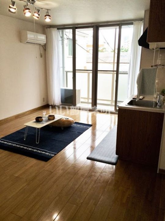 愛知県清須市須ケ口駅前1(マンション)の賃貸物件の居間