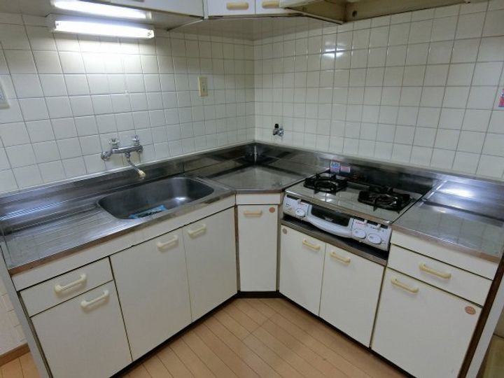 東京都八王子市明神町4(マンション)の賃貸物件のキッチン