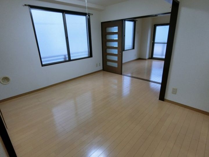 東京都八王子市明神町4(マンション)の賃貸物件の居間