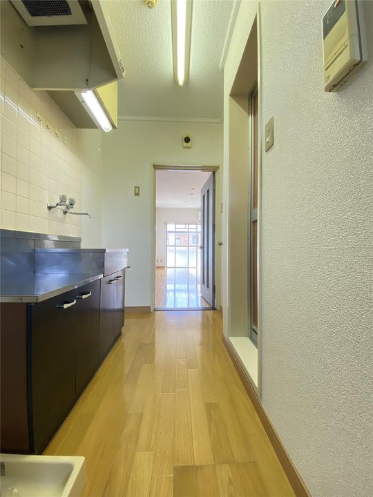 オークヒルズの玄関