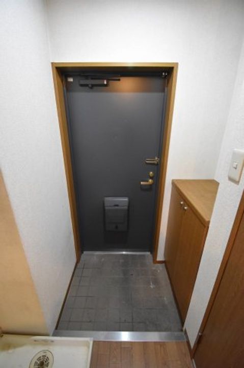 大阪府大阪市北区浪花町(マンション)の賃貸物件の玄関