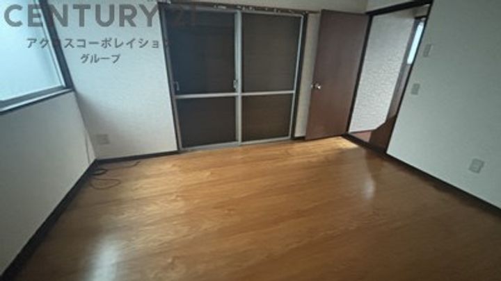 兵庫県伊丹市東野1(一戸建)の賃貸物件の居間