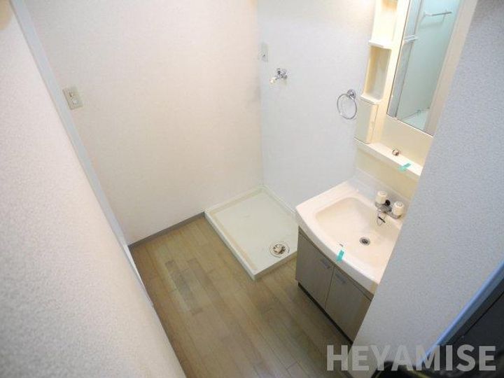 カムール花園の内装