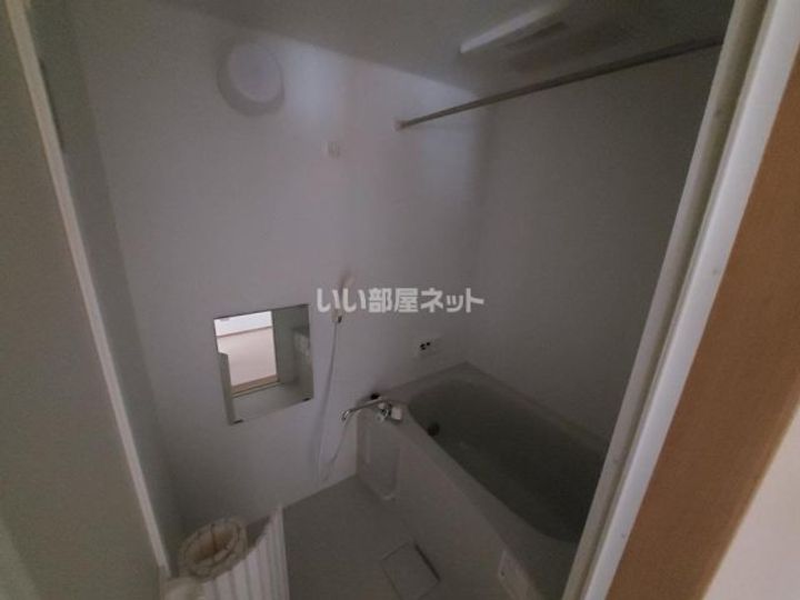 太鷲苑III(タイジュエンIII)の風呂