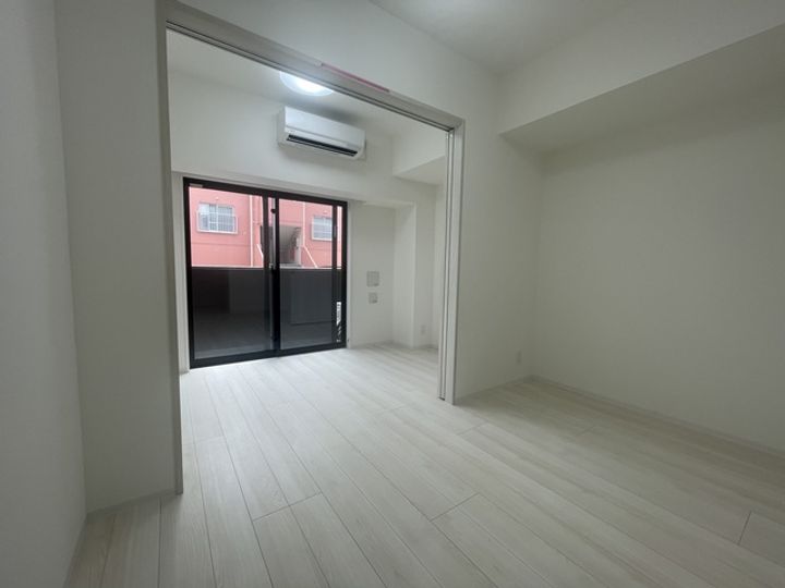 ブライズ鷺沼の居間