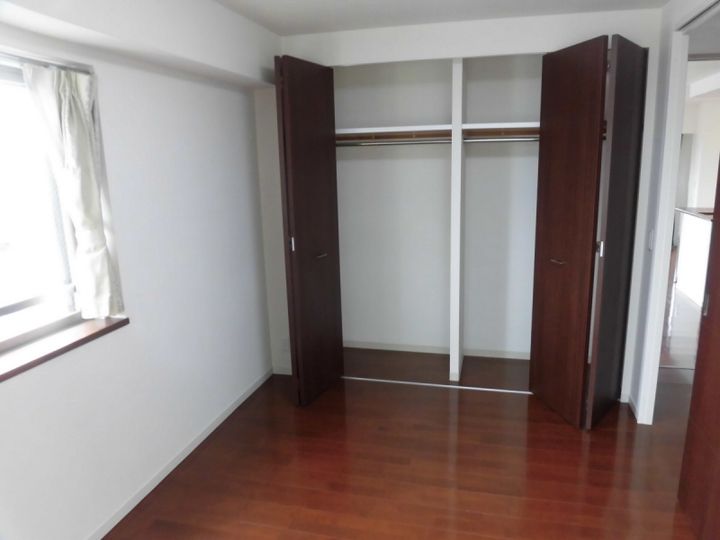 コンフォール円町の内装