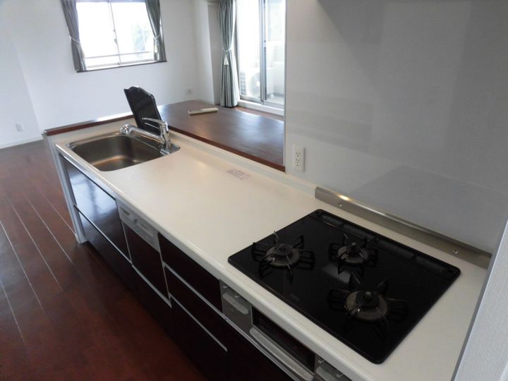 コンフォール円町のキッチン