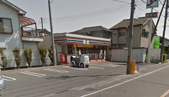 コーラルビルの周辺