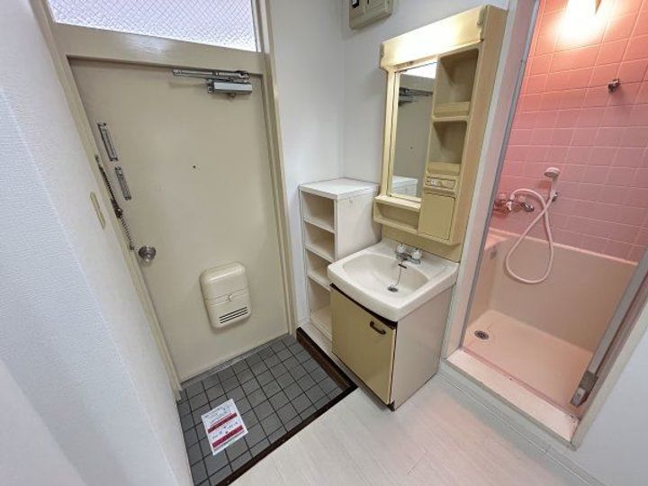 シャインパール池田の玄関