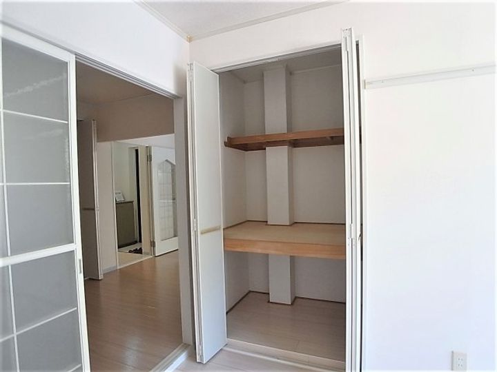 イーストヒルズ平野の内装