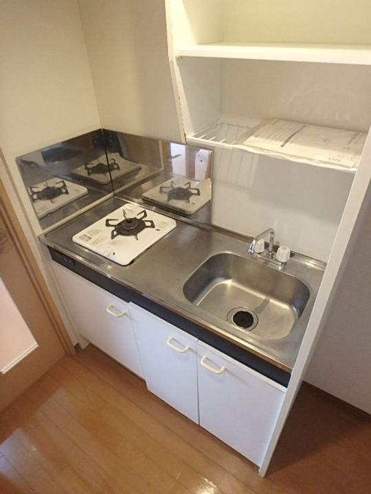 千葉県市川市入船(マンション)の賃貸物件のキッチン