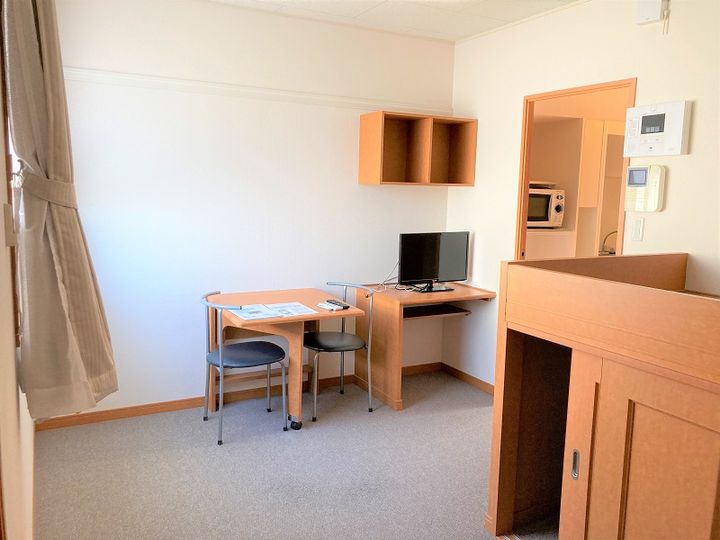 愛知県長久手市五合池(アパート)の賃貸物件の居間