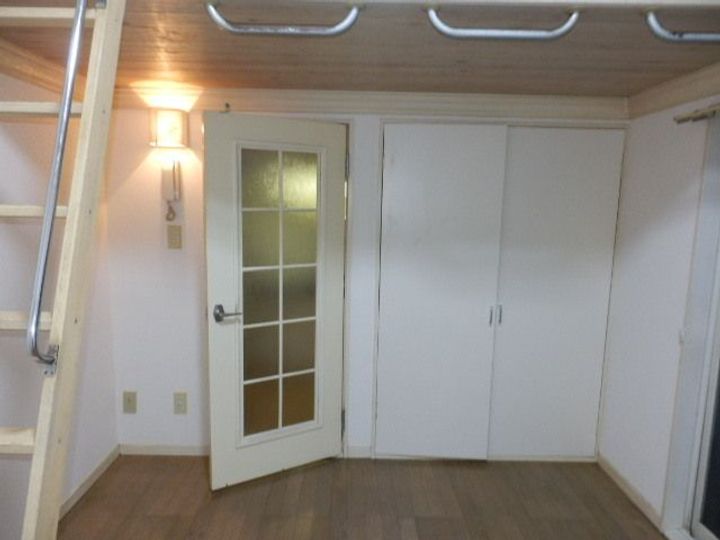 レオパレス観音の居間