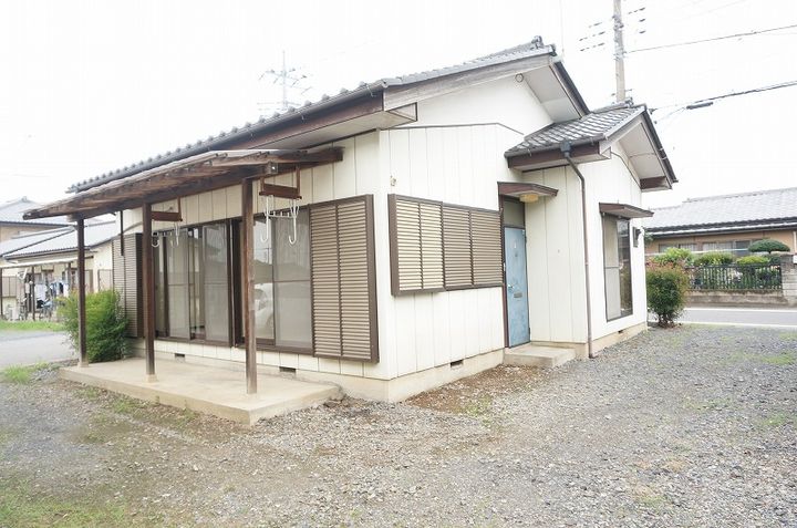 群馬県伊勢崎市上諏訪町(一戸建)の賃貸物件の外観