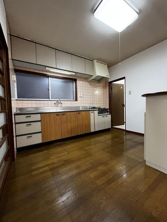 石川県野々市市稲荷2(一戸建)の賃貸物件のキッチン