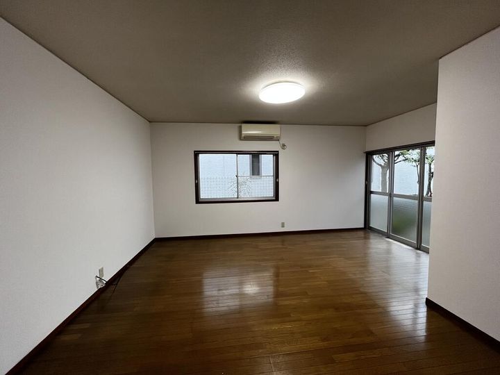 石川県野々市市稲荷2(一戸建)の賃貸物件の居間