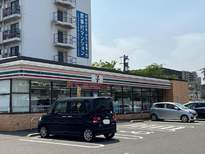 レオパレスブルーグラスIVの周辺