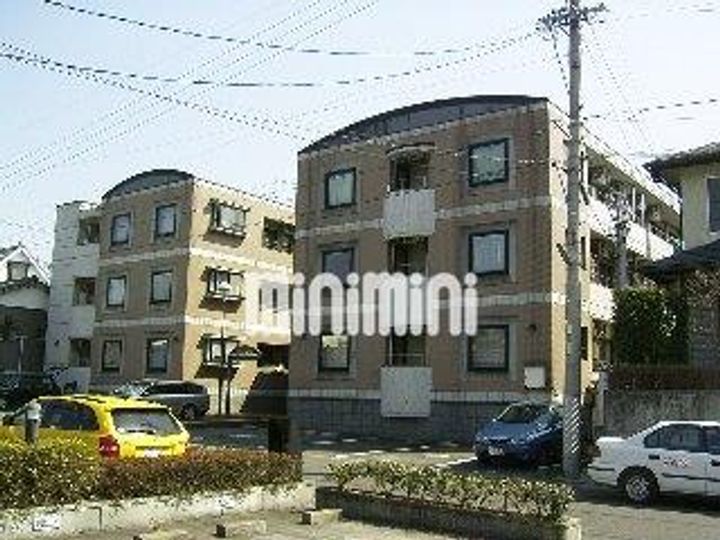 オラシオン御門台の外観