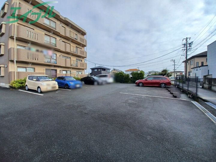 マンションカルミアの地図