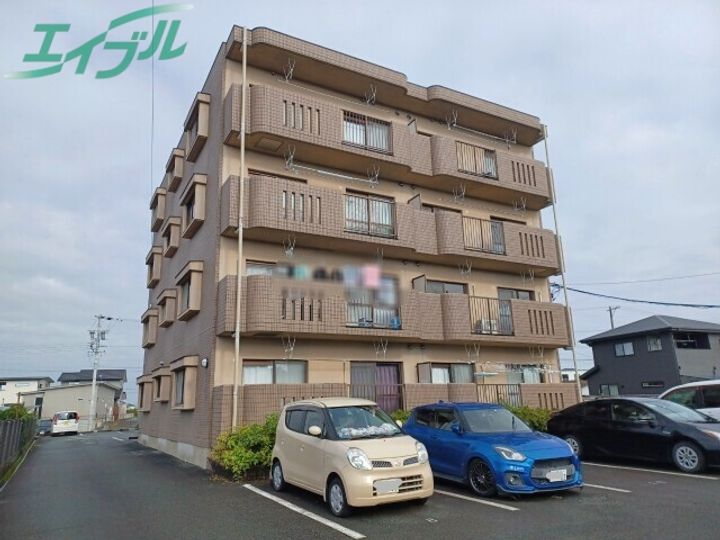 マンションカルミアの外観
