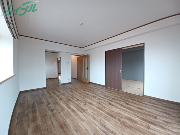 マンションカルミアの居間