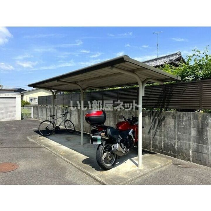 Surplus Twoコーポラス戸木の地図